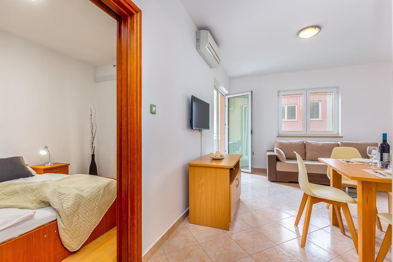 Apartments Nada Rovinj Exterior foto